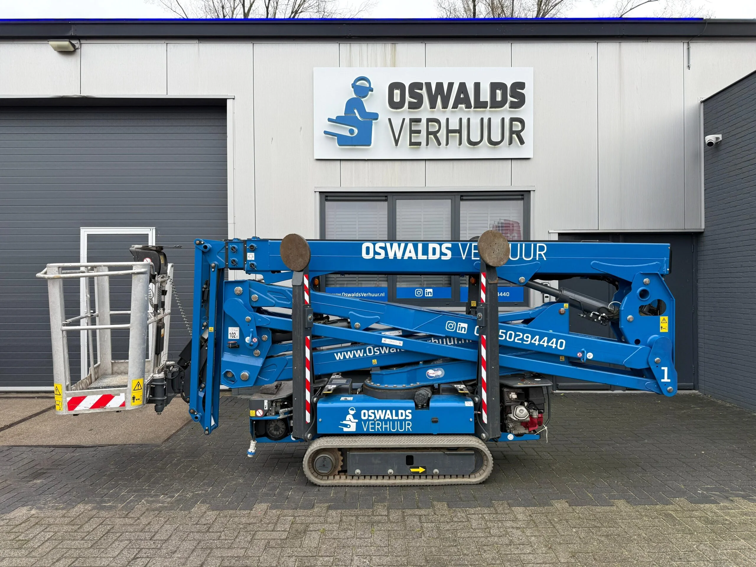 20 meter spinhoogwerker in actie